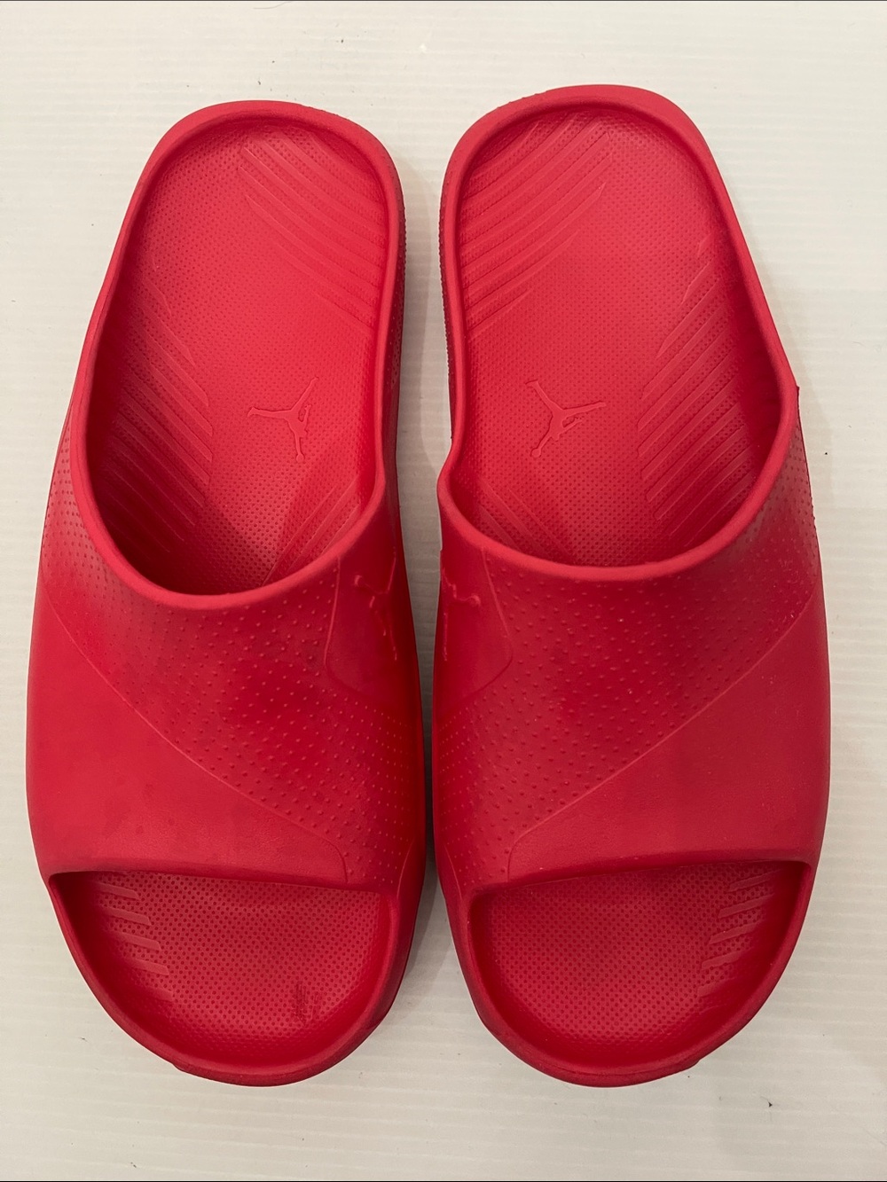 AIR JORDAN POST SLIDE “UNIVERSITY RED” MENS SIZE 11